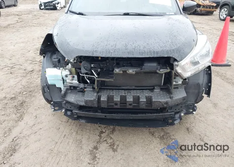 2018 Nissan Kicks Sv from USA, damaged, VIN 3N1CP5CU2JL510085